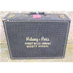 Professional quality beauty school travelling case