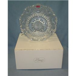 Heavy lead crystal serving bowl