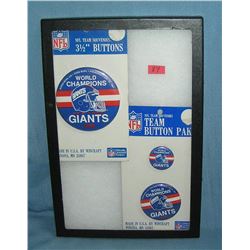 NY Giants world champion pin back buttons