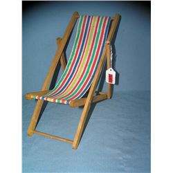 Great early salesman sample beach chair