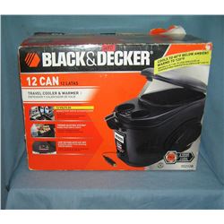 Black and Decker 12 can 12 volt travel cooler