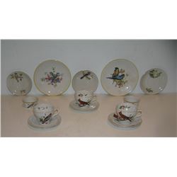 Group of bird decorated china pieces