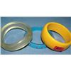 Image 6 : Vintage Bakelite and Lucite bracelets