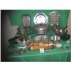 Image 1 : Large group of vintage baking and serving ware