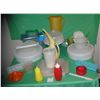 Image 1 : Large group of vintage Tupperware and plastic ware