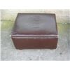 Image 1 : Large leatherette ottoman with storage
