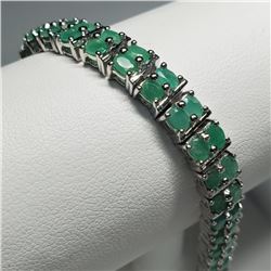 Silver 68 Emeralds(9.7ct) Bracelet (~length 7inchcm), Appraised Retail $2403 (Estimated Selling Pric