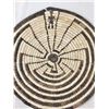 Image 2 : Man in the Maze Basket