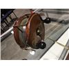 Image 1 : VINTAGE PEETZ WOODEN FISHING REEL