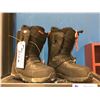 Image 1 : PAIR - BURTON VIBRAM SNOWBOARD BOOTS - BLACK - MENS SIZE 10.5