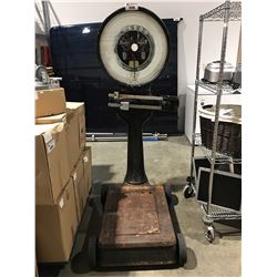 ANTIQUE TOLEDO PLATFORM SCALE