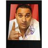 Image 1 : RUSSELL PETERS SIGNED 8X10 PHOTO