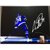 Image 1 : AUSTON MATTHEWS SIGNED 8X10 PHOTO (FRAMEWORTH COA)