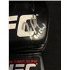 Image 2 :  SIGNED OFFICIAL UFC FIGHT GLOVE