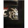 Image 2 : PHIL DAVIS SIGNED UFC GLOVE