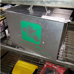 NEW DINE OMITE SMOKER
