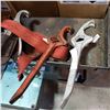 Image 2 : LOT OF FIRE HYDRANT WRENCHES