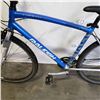 Image 2 : BLUE RALEIGH BIKE