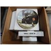 Image 1 : 3 BOXES OF COLLECTOR PLATES