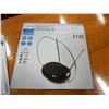 Image 2 : NEW OVERSTOCK PHILIPS CLASSIC HD DIGITAL ANTENNA, 1080P, 4K READY WITH PHILIPS 3 DEVICE UNIVERSAL RE