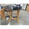 Image 2 : 2 RATTAN COFFEE TABLES