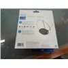 Image 2 : NEW OVERSTOCK PHILIPS CLASSIC HD DIGITAL ANTENNA, 1080P, 4K READY WITH PHILIPS 3 DEVICE UNIVERSAL RE