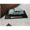 Image 2 : LOT OF 3 DIE CAST CARS LAMBO, BEETLE, PORSCHE CAYENE