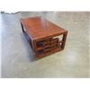 Image 2 : ROLLING MAHOGANY FINISH EASTERN ROLLING COFFEE TABLE