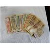 Image 2 : LOT OF WORLD PAPER MONEY