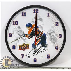 UPPERDECK MCDAVID CLOCK.
