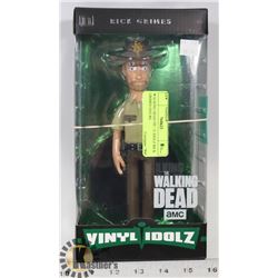 WALKING DEAD VINYL IDOLZ RICK GRIMES FIGURE.