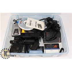 LOT OF ASSORTED WALKMANS