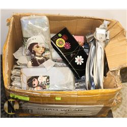 LOT OF ASSORTED WALLETS.