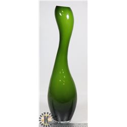 GREEN GLASS ART DECO STYLE VASE.