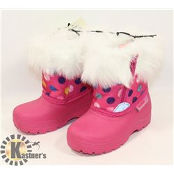 WEATHER SPIRITS GIRLS SIZE 7 WINTER BOOTS.