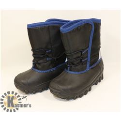 WEATHER SPIRITS BOYS SIZE 10 WINTER BOOTS