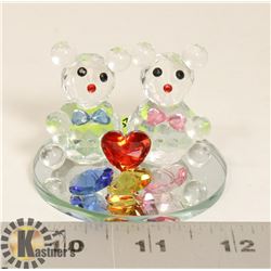 TWO CRYSTAL LOVE BEARS