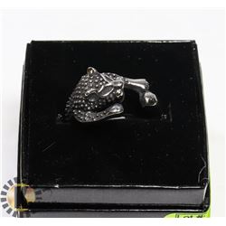 STAINLESS STEEL JAGUAR RING SZ 7
