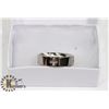 Image 1 : NEW TITANIUM MEN'S RING - SIZE 12