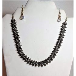 2)  VINTAGE GOLD TONE WITH CLEAR