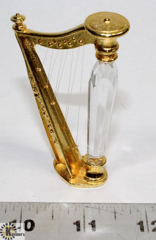 24KT GOLD CRYSTAL HARP FIGURE Kastner Auctions