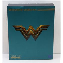 WONDER WOMAN ONE:12 SCALE COLLECTIBLE FIGURE.