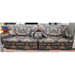 PAIR OF FLORAL LOVE SEATS. FURNITURE