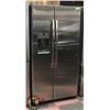 Image 1 : GE FRENCH DOOR STAINLESS STEEL FRIDGE WITH WATER &