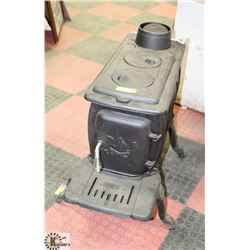 MEDIUM CAST IRON WOOD STOVE