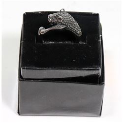 MENS SILVER TONE LEOPARD RING SZ 8