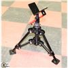 Image 1 : TELESCOPING TRIPOD FOLDING STAND