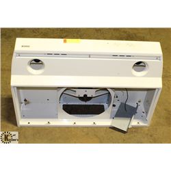 WHITE KENMORE RANGE HOOD