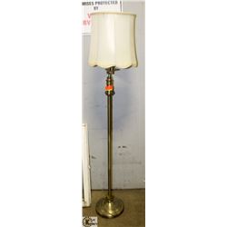 METAL FLOOR LAMP