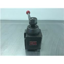 DORIAN SD40CA SUPERQUICK CHANGE TOOL POST